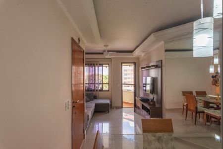 Apartamento à venda com 95m², 3 quartos e 2 vagasSala