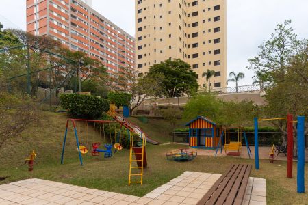 Apartamento à venda com 95m², 3 quartos e 2 vagasÁrea comum - Playground