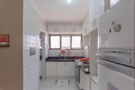Apartamento à venda com 95m², 3 quartos e 2 vagasCozinha