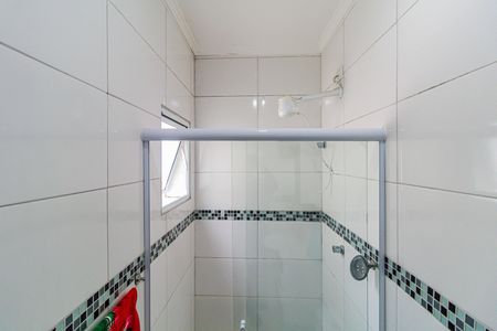 Banheiro de kitnet/studio para alugar com 2 quartos, 25m² em Vila Sao Luis, São Paulo