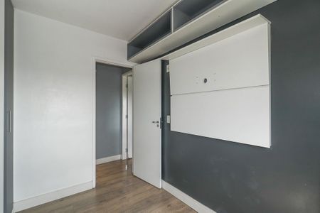 Quarto 2 de apartamento para alugar com 2 quartos, 49m² em Passo das Pedras, Porto Alegre