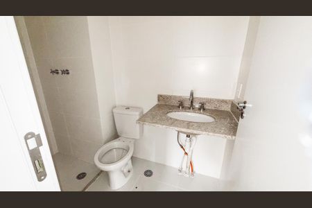 Apartamento para alugar com 54m², 2 quartos e sem vagaBanheiro