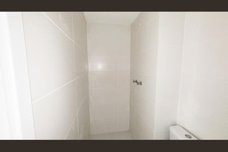 Apartamento para alugar com 54m², 2 quartos e sem vagaBanheiro