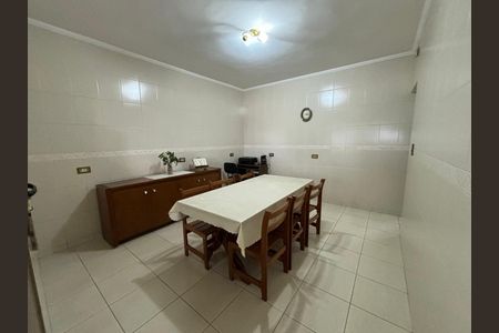 Casa para alugar com 4 quartos, 162m² em Cidade Nova São Miguel, São Paulo