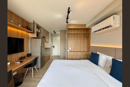 Quarto  de kitnet/studio para alugar com 0 quarto, 24m² em Cidade Monções, São Paulo