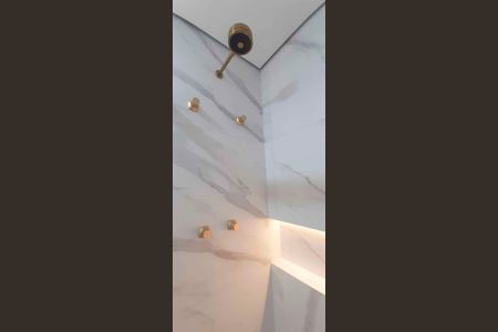 Apartamento à venda com 67m², 2 quartos e 1 vagaBanheiro Social