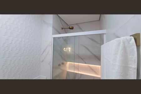 Apartamento à venda com 67m², 2 quartos e 1 vagaBanheiro Social