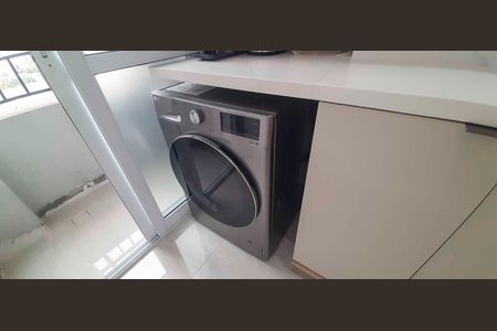 Apartamento à venda com 67m², 2 quartos e 1 vagaÁrea de Serviço