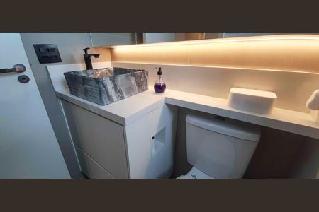 Apartamento à venda com 67m², 2 quartos e 1 vagaBanheiro da Suíte