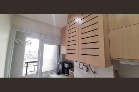 Apartamento à venda com 67m², 2 quartos e 1 vagaÁrea de Serviço