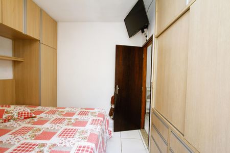 Apartamento à venda com 74m², 2 quartos e 1 vagaQuarto 1