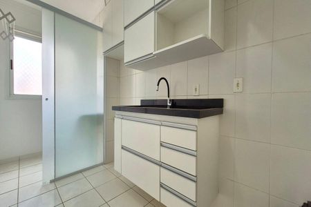 Apartamento à venda com 56m², 2 quartos e 1 vagaCozinha 