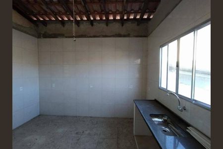 Foto 04 de casa à venda com 2 quartos, 119m² em Parque da Figueira, Campinas