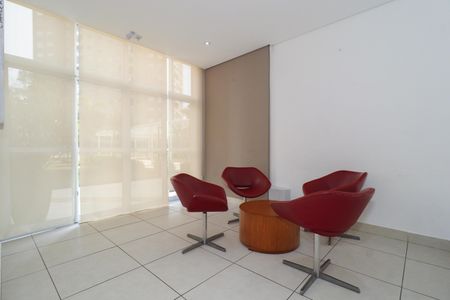 Apartamento para alugar com 50m², 2 quartos e 1 vaga Apartamento para alugar com 50m², 2 quartos e 1 vagaÁrea comum - Salão de festas