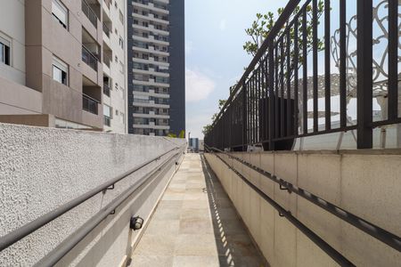 Apartamento para alugar com 50m², 2 quartos e 1 vaga Apartamento para alugar com 50m², 2 quartos e 1 vagaÁrea comum - Piscina