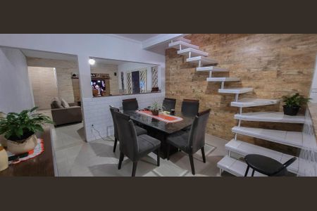 Casa para alugar com 400m², 3 quartos e 3 vagas Casa para alugar com 400m², 3 quartos e 3 vagasSala Jantar