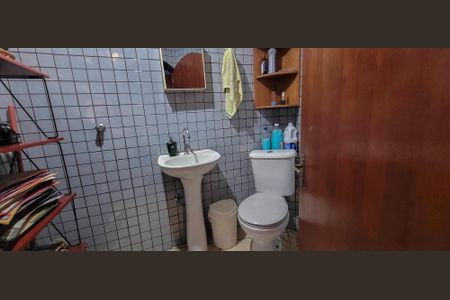 Casa para alugar com 400m², 3 quartos e 3 vagas Casa para alugar com 400m², 3 quartos e 3 vagasBanheiro 02