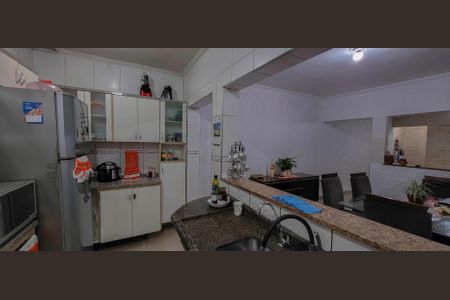 Casa para alugar com 400m², 3 quartos e 3 vagas Casa para alugar com 400m², 3 quartos e 3 vagasCozinha