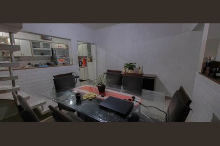 Casa para alugar com 400m², 3 quartos e 3 vagas Casa para alugar com 400m², 3 quartos e 3 vagasSala Jantar