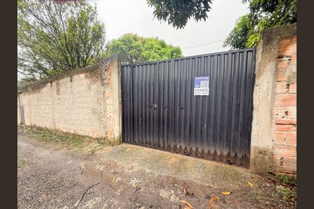 Casa à venda com 210m², 3 quartos e 4 vagasFachada