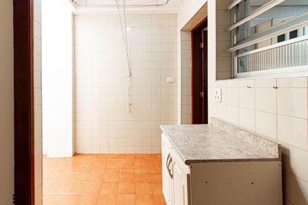 Casa para alugar com 80m², 2 quartos e 1 vagaÁrea de Serviço