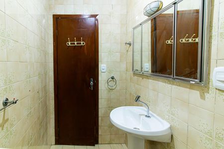 Casa para alugar com 80m², 2 quartos e 1 vagaBanheiro