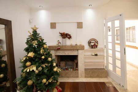 Casa para alugar com 384m², 4 quartos e 3 vagas Casa para alugar com 384m², 4 quartos e 3 vagasSala 3