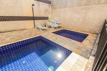 Apartamento para alugar com 50m², 2 quartos e 1 vagaÁrea comum - Piscina