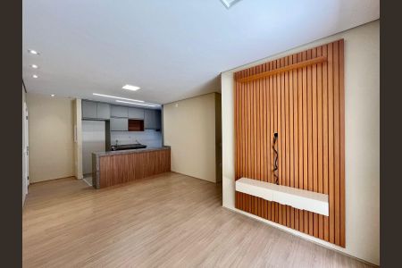 Sala de apartamento para alugar com 3 quartos, 130m² em Fazenda Santa Cândida, Campinas