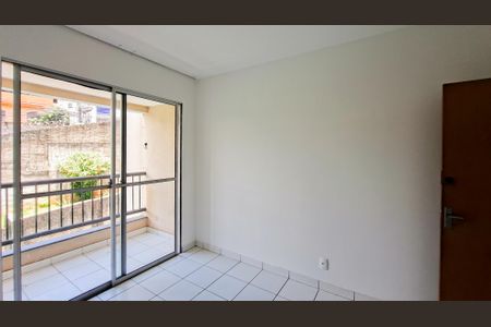 Sala de apartamento à venda com 2 quartos, 62m² em Horto Florestal, Belo Horizonte