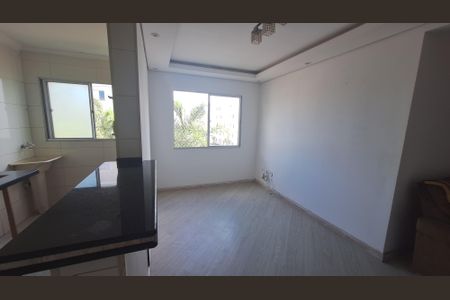 Sala de apartamento para alugar com 2 quartos, 46m² em Vila Urupes, Suzano