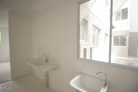 Apartamento para alugar com 40m², 2 quartos e sem vaga Apartamento para alugar com 40m², 2 quartos e sem vagaCozinha e Área de Serviço