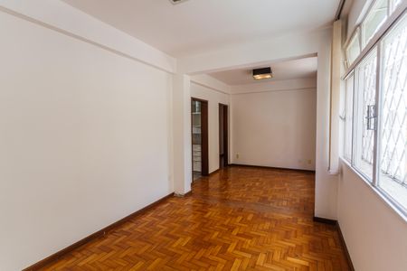 Sala de apartamento à venda com 3 quartos, 85m² em Carmo, Belo Horizonte