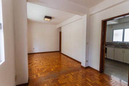 Apartamento à venda com 85m², 3 quartos e 1 vagaSala
