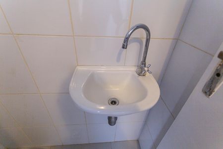 Apartamento à venda com 85m², 3 quartos e 1 vagaPia do Banheiro de serviço