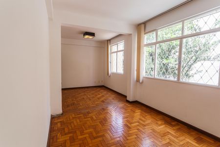 Sala de apartamento à venda com 3 quartos, 85m² em Carmo, Belo Horizonte