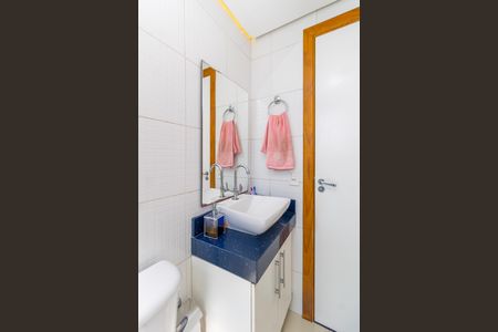 Apartamento para alugar com 47m², 2 quartos e 1 vaga Apartamento para alugar com 47m², 2 quartos e 1 vagaBanheiro