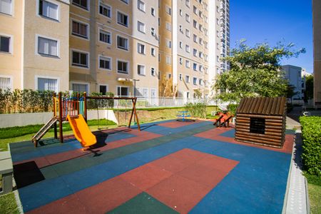 Apartamento para alugar com 47m², 2 quartos e 1 vaga Apartamento para alugar com 47m², 2 quartos e 1 vagaÁrea comum - Playground