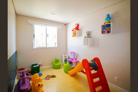 Apartamento para alugar com 47m², 2 quartos e 1 vaga Apartamento para alugar com 47m², 2 quartos e 1 vagaÁrea comum - Brinquedoteca