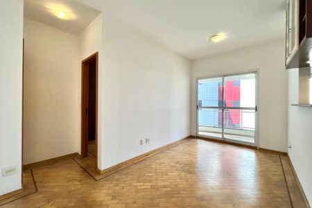 Sala de apartamento para alugar com 1 quarto, 45m² em Vila Guarani (zona Sul), São Paulo