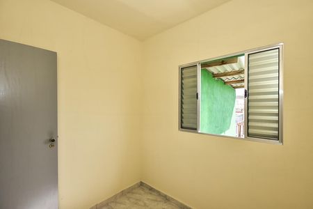 Quarto 1 de casa para alugar com 2 quartos, 80m² em Vila Pirajussara, São Paulo