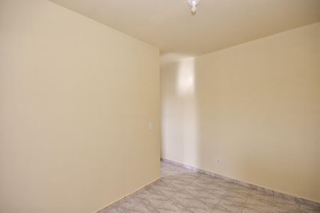 Sala de casa para alugar com 2 quartos, 80m² em Vila Pirajussara, São Paulo