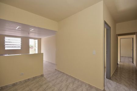 Sala de casa para alugar com 2 quartos, 80m² em Vila Pirajussara, São Paulo