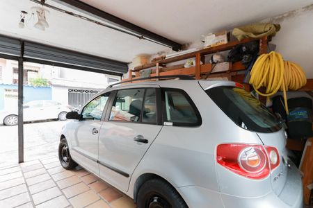 Casa à venda com 330m², 5 quartos e 2 vagas Casa à venda com 330m², 5 quartos e 2 vagasGaragem