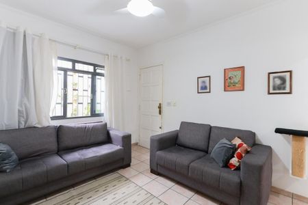 Casa à venda com 330m², 5 quartos e 2 vagas Casa à venda com 330m², 5 quartos e 2 vagasCasa 1 - Sala