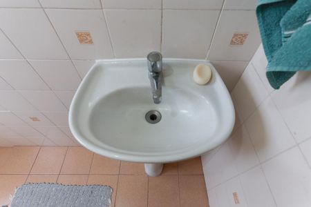 Casa à venda com 330m², 5 quartos e 2 vagas Casa à venda com 330m², 5 quartos e 2 vagasBanheiro da oficina