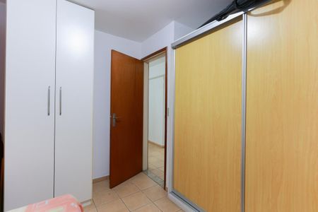 Casa à venda com 330m², 5 quartos e 2 vagas Casa à venda com 330m², 5 quartos e 2 vagasCasa 2 - Quarto 2
