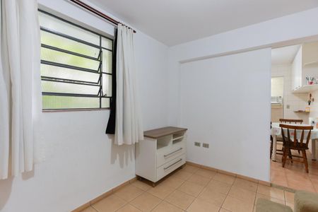 Casa à venda com 330m², 5 quartos e 2 vagas Casa à venda com 330m², 5 quartos e 2 vagasCasa 2 - Sala