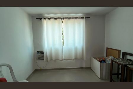 Casa de condomínio à venda com 200m², 4 quartos e 4 vagas Casa de condomínio à venda com 200m², 4 quartos e 4 vagasQuarto 3