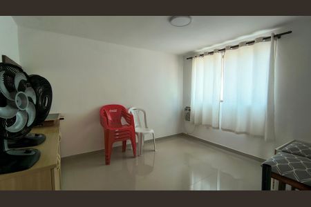 Casa de condomínio à venda com 200m², 4 quartos e 4 vagas Casa de condomínio à venda com 200m², 4 quartos e 4 vagasQuarto 3